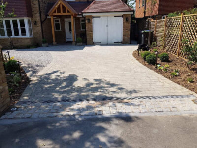 gallery-block_paving-2018-06-08_20-44-07_05_slough_43_mayflower_way