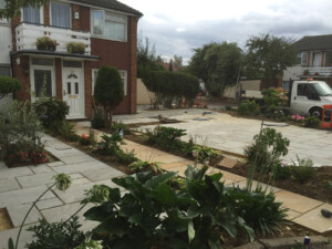 gallery-footpaths-2018-08-20_16-40-19_12_hayes_23_west_end_lane